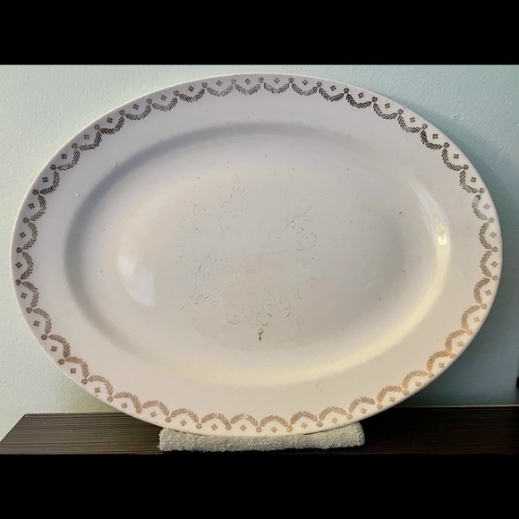 VINTAGE KNOWLES T.M. USA 49-2, OVAL SERVING PLATE… - Picture 1 of 5